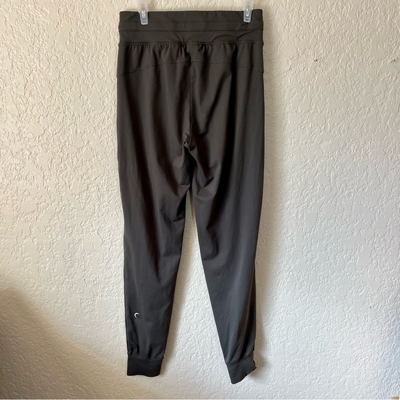 Zyia Active Olive Green Ascend High Rise Joggers Pants Size Large - Picture 9 of 13